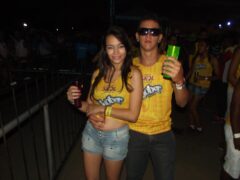 Oktober 10 Anos